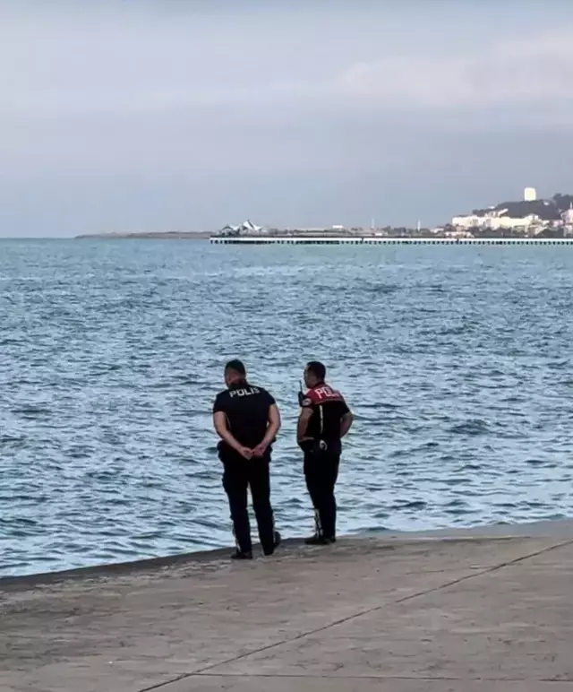Polisten kaçmak için denize atladı, hikayenin sonu hüsranla bitti