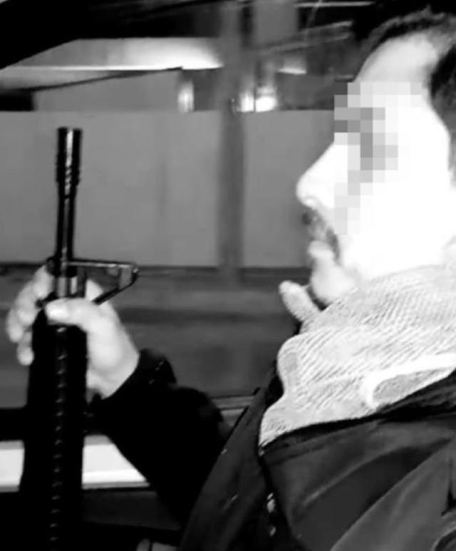 Silahla tehdit edip gecelik giydiren şüpheli, başka birine daha aynı işkenceyi yapmış