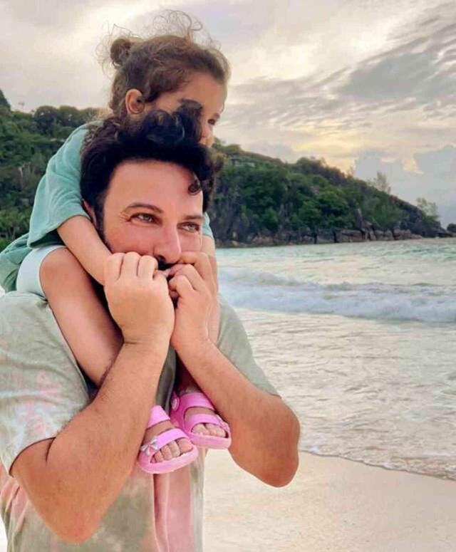 Kamera karşısına geçen Tarkan'ın eşi peş peşe bombaları patlattı: Çok güzel bir albüm geliyor