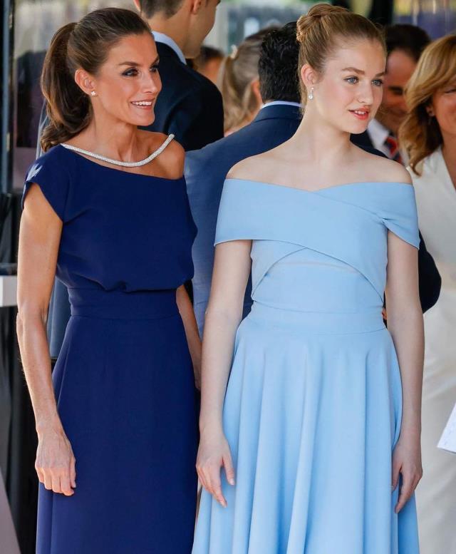 Tahtın güzeller güzeli varisi! İspanya'nın genç prensesi, ödül törenine gelenleri mest etti