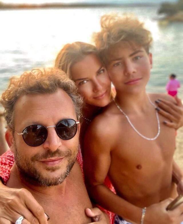 Ivana Sert, Sezer Dermenci ile Maldivler'de evlendi