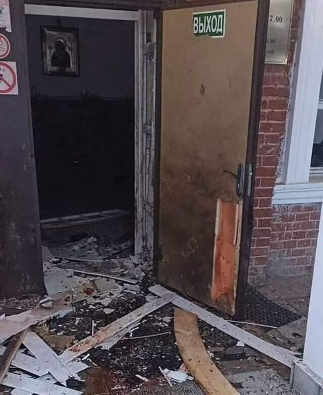 Rusya'da kendisiyle dalga geçen hocalarından intikam almak isteyen genç okula bombalı saldırı düzenledi