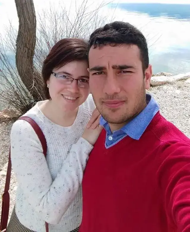 Tıra çarpan otomobil kağıt gibi ezildi! 3 kişilik ailenin yok olduğu kaza kamerada