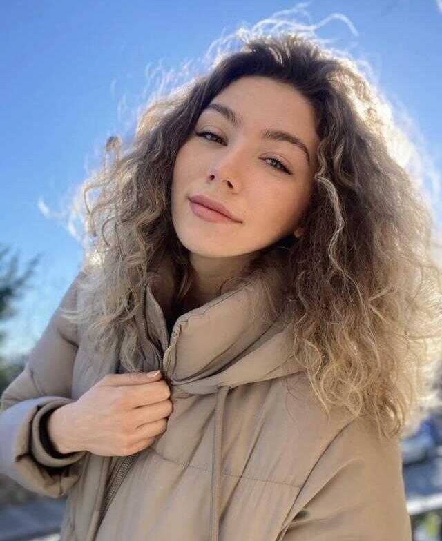 Survivor Çağla kimdir? Çağla Taşdelen mesleği ne, kaç yaşında? Survivor Çağla İnstagram hesabı!