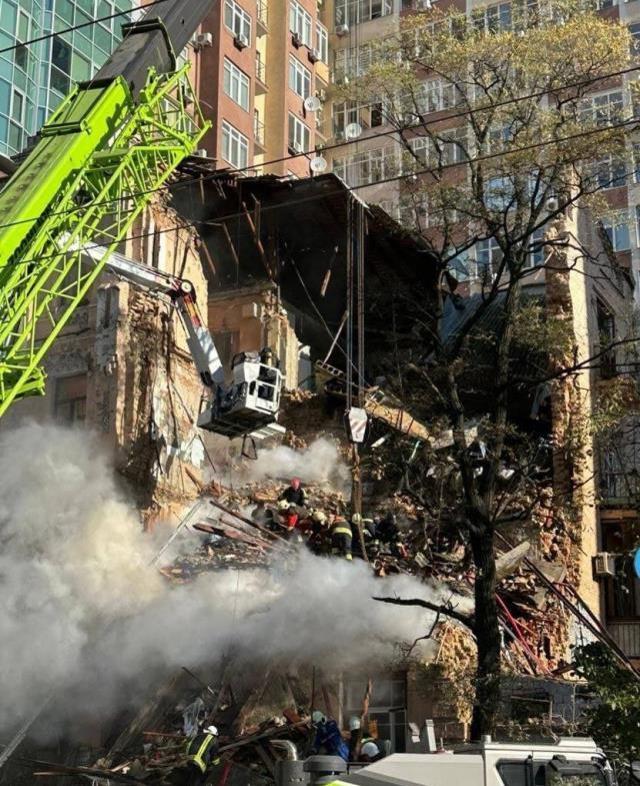 İran'ın kamikaze drone'ları Kiev'i böyle vurdu! Ukrayna ordusunun silahla müdahalesi sonuç vermedi