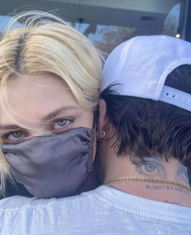 Brooklyn Beckham eşi kim? Brooklyn Beckham dövmeleri neler?