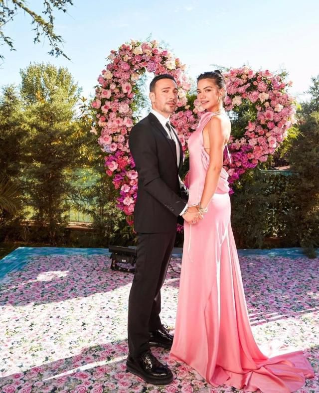 Demet Özdemir Oğuzhan Koç nişan görüntüleri! Demet Özdemir Oğuzhan Koç nişanlandı mı?