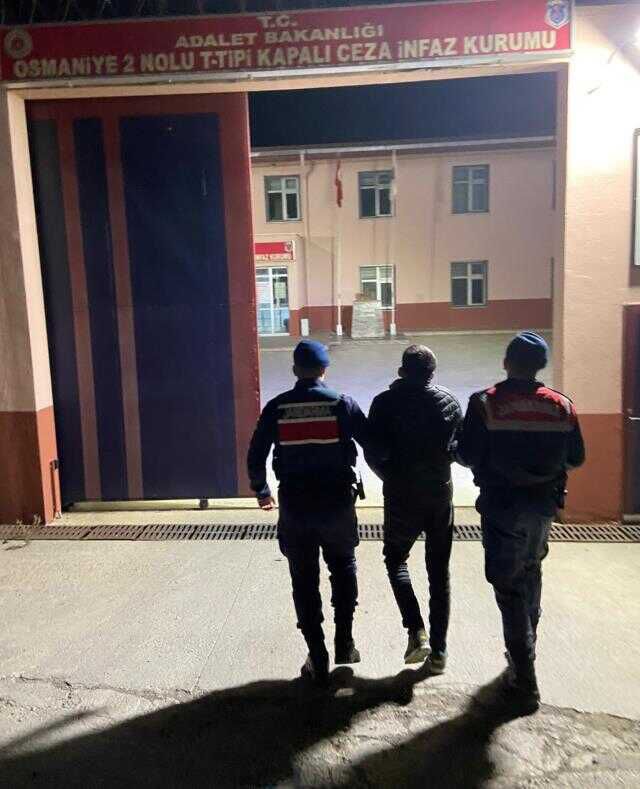 19 yıl hapis cezasıyla aranıyordu, çekyat altında böyle yakalandı