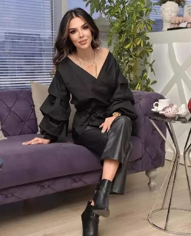 11'inci kat balkonundan düşen Özlem'in ablası: 'Ablacığım anlatamam, anlatamıyorum' dedi