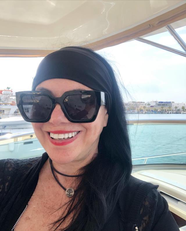 Modacı Neslihan Yargıcı, neden hep siyah giyindiğini anlattı