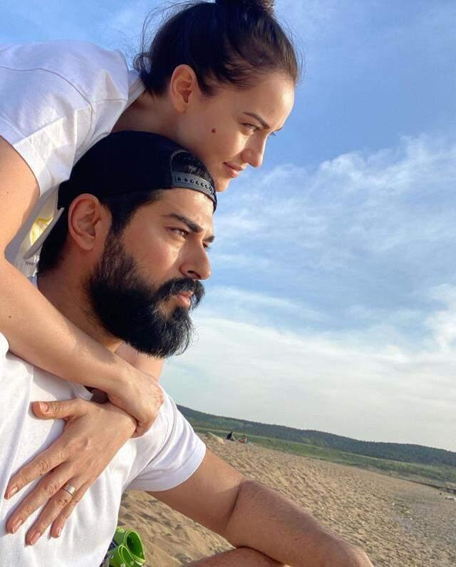 Fahriye Evcen eşi Burak Özçivit'in doğum gününü kutladı, bir fotoğraf herkesin dikkatini çekti