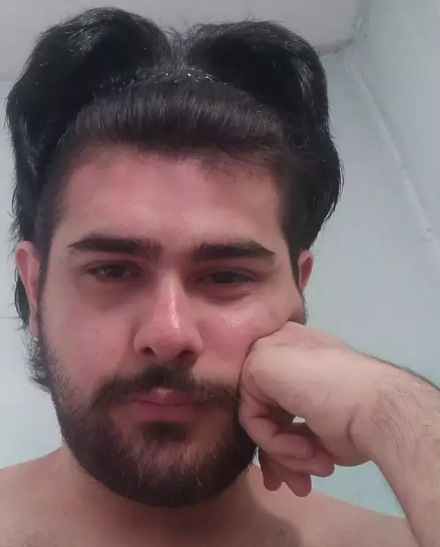 3 yıldır tırnaklarını kesmeyen ve duş almayan gencin eski hali ortaya çıktı