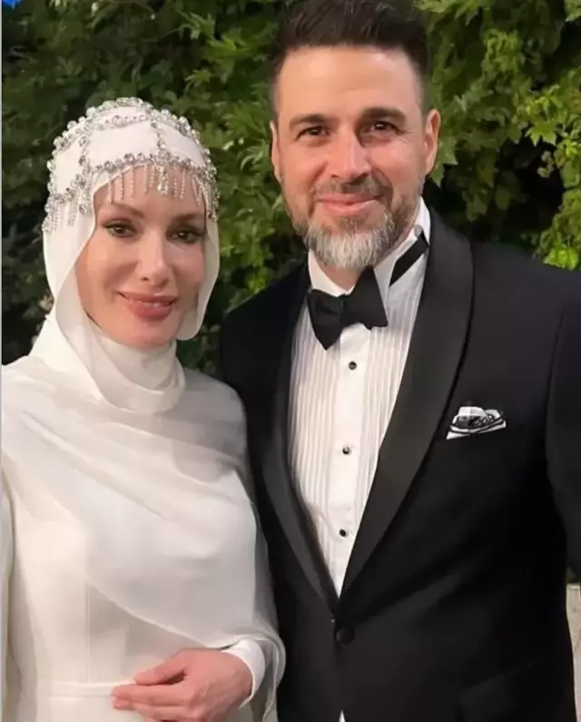 Gamze Özçelik 'Duam, şükrüm' dediği oğlunun fotoğrafını paylaştı