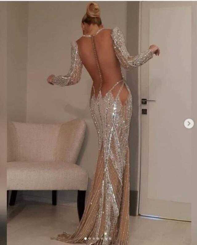 Gülşah Saraçoğlu, transparan kıyafetli pozlarıyla gündeme damga vurdu