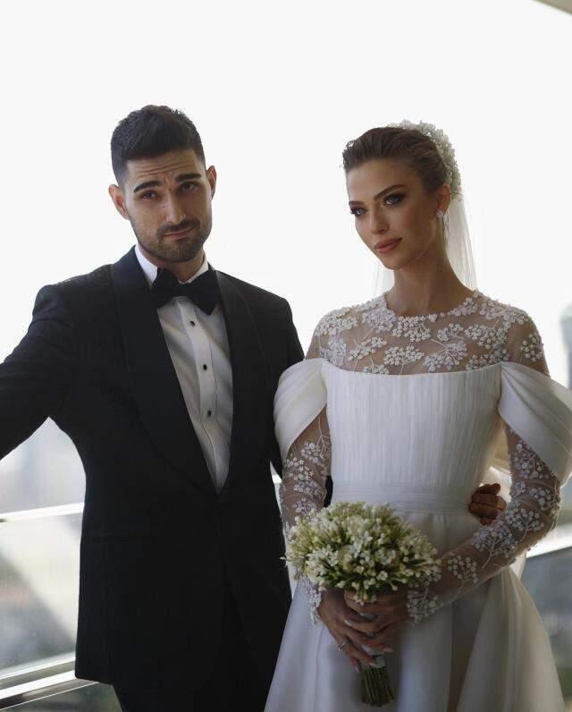 Tatilden döndü, kuaföre koştu! Yasemin Şefkatli'den yeni stil hamlesi