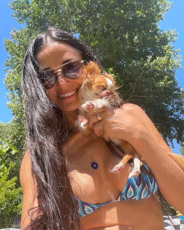 Demi Moore, 4 Temmuz Bağımsızlık Günü'nü bikinili fotoğraf paylaşarak kutladı