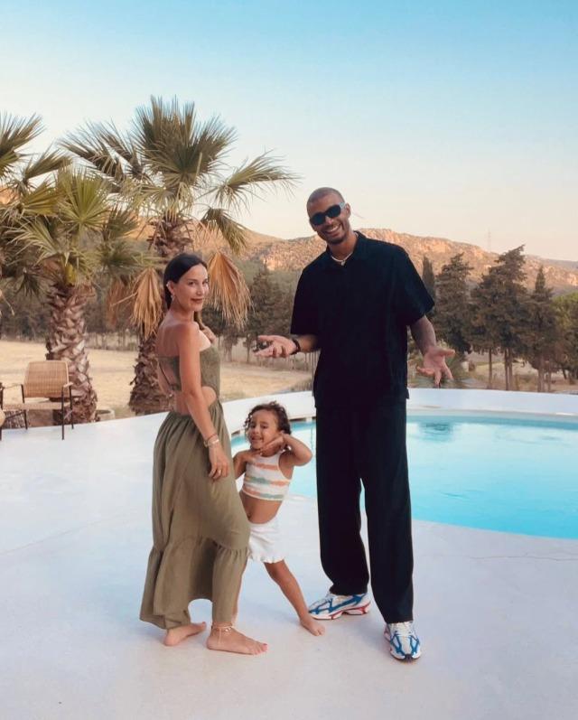 Yasak aşk dedikodusu Survivor'u karıştırdı! Nagihan Karadere'nin son hamlesi kafaları karıştırdı