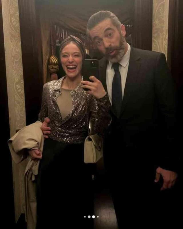 Kayra Şenocak ve Gizem Yanık, Kızılcık Şerbeti'nden ayrıldı! Vedaları duygulandırdı