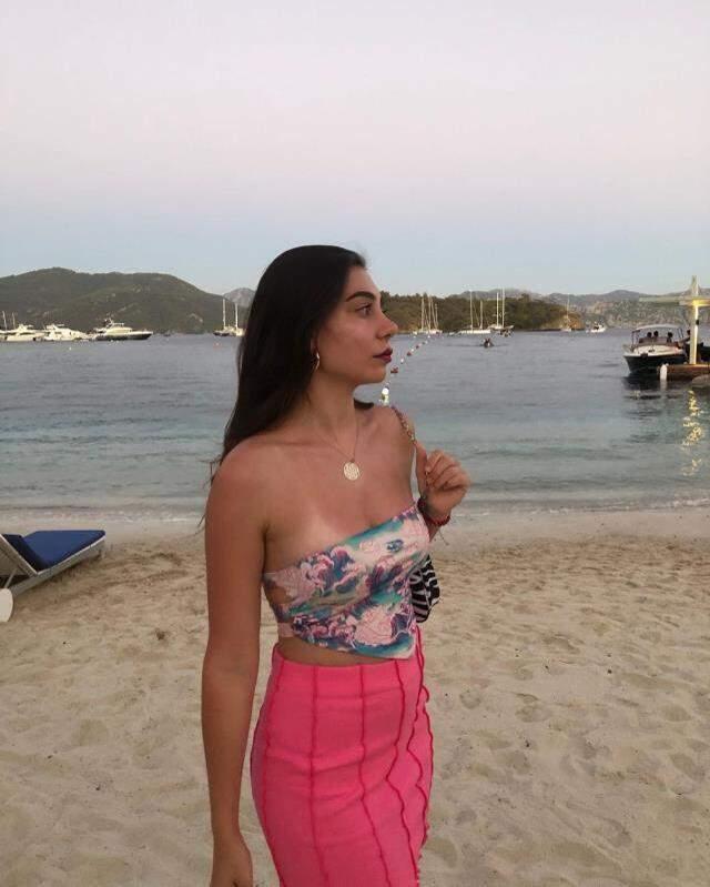 Alemin Kıralı'nın Oben'i sosyal medyadan paylaştığı fotoğraflarla kendisine hayran bıraktı