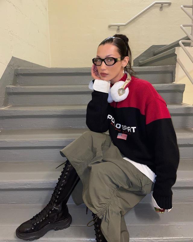 Bella Hadid'den Ukraynalı ile Müslüman mültecilere uygulanan çifte standarda tepki