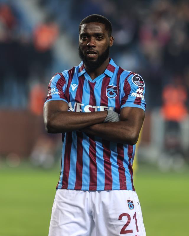 Fırtına adım adım şampiyonluğa! Trabzonspor, Göztepe engelini 4 golle geçti