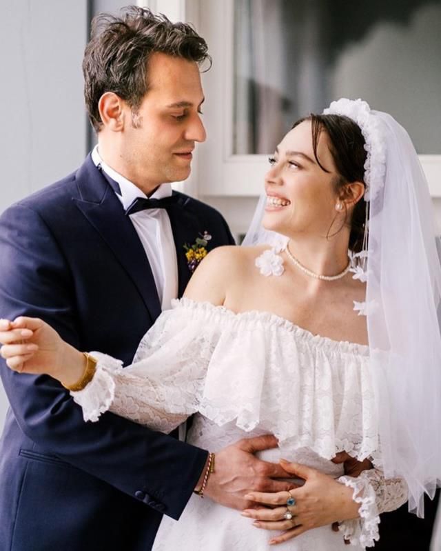 Demet Evgar hamile mi? Demet Evgar evlendi mi, eşi kim?