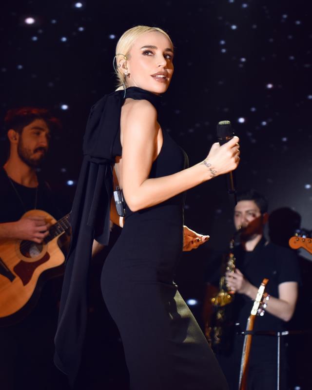 Son Dakika: Şarkıcı Gülşen hakkında iddianame hazırlandı! 3 yıla kadar hapsi isteniyor