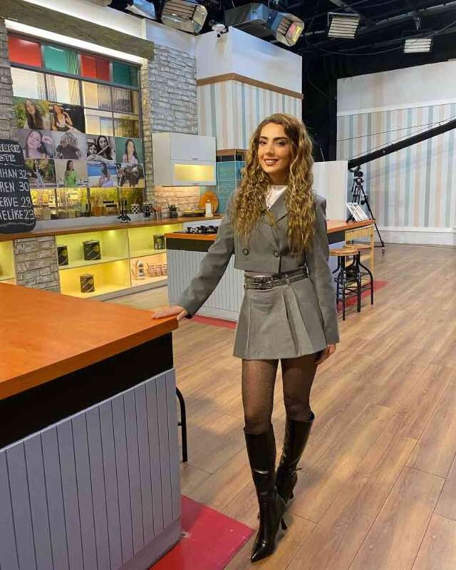 GELİNİM MUTFAKTA ŞAFAK AKKUŞ KİMDİR? Şafak kaç yaşında, nereli?