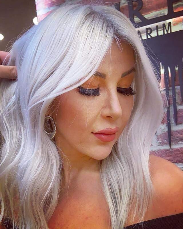 Üç yaşındaki çocuğuna içki içirdiği görüntüler ortaya çıkan fenomen Nazlı Hamarat'a velayet davası