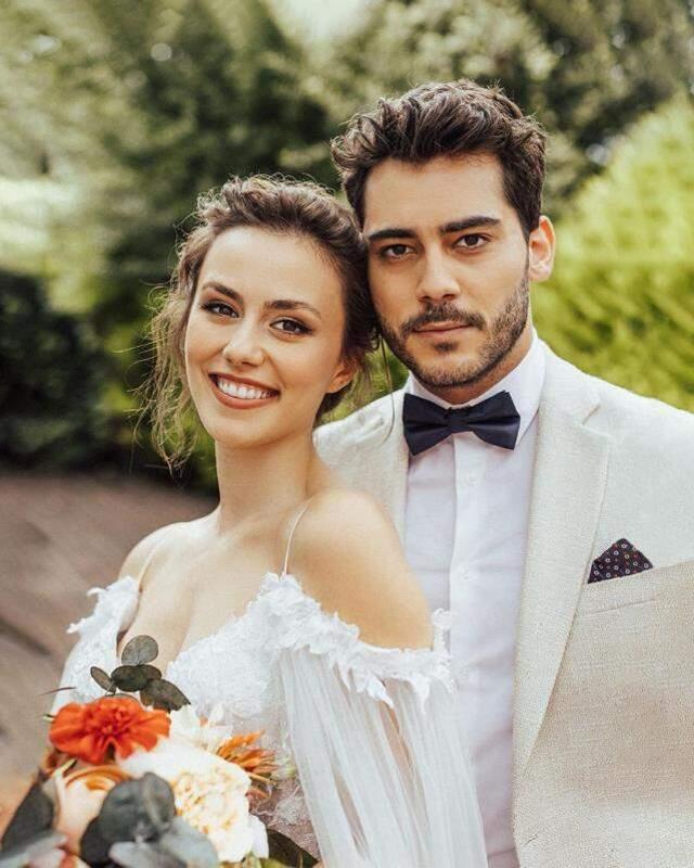 2 sene önce nikah kıyan Berkay Hardal ve Dilan Telkök çifti düğün yaptı