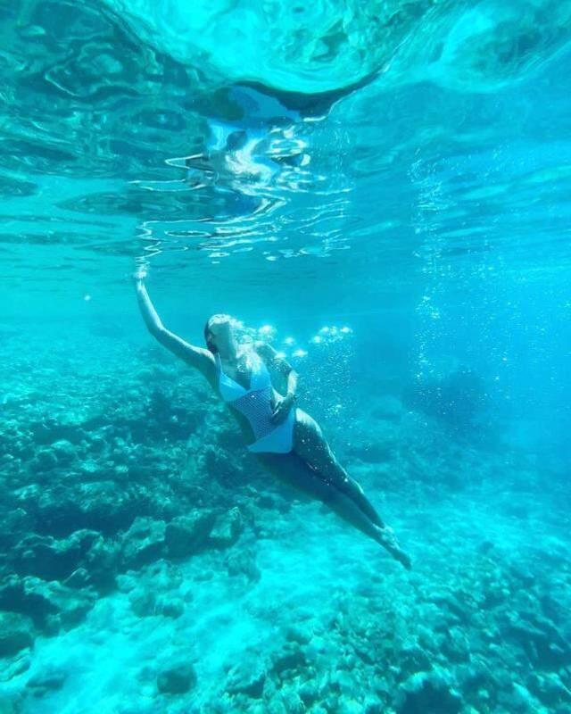 Final yapan Maraşlı dizisinin Firuzan'ı Rojda Demirer, denizin altında adeta dans etti