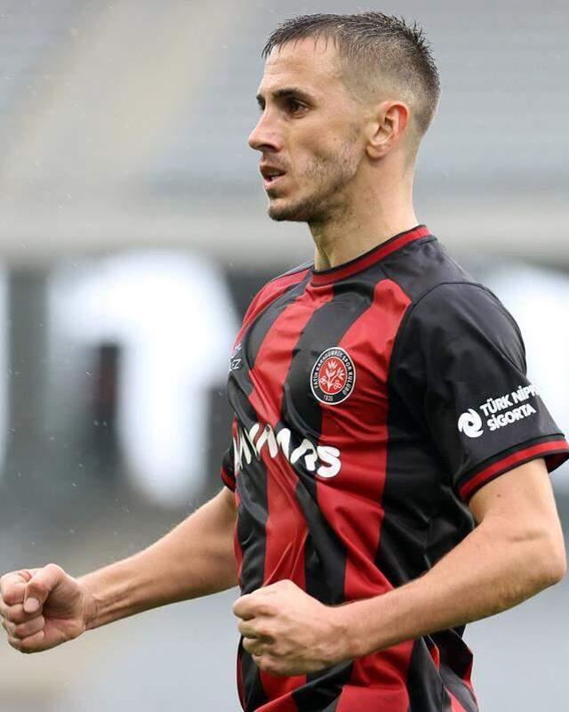 Karagümrüklü Pesic seriye bağladı! Akılalmaz bir vuruşla Hatayspor'u avladı