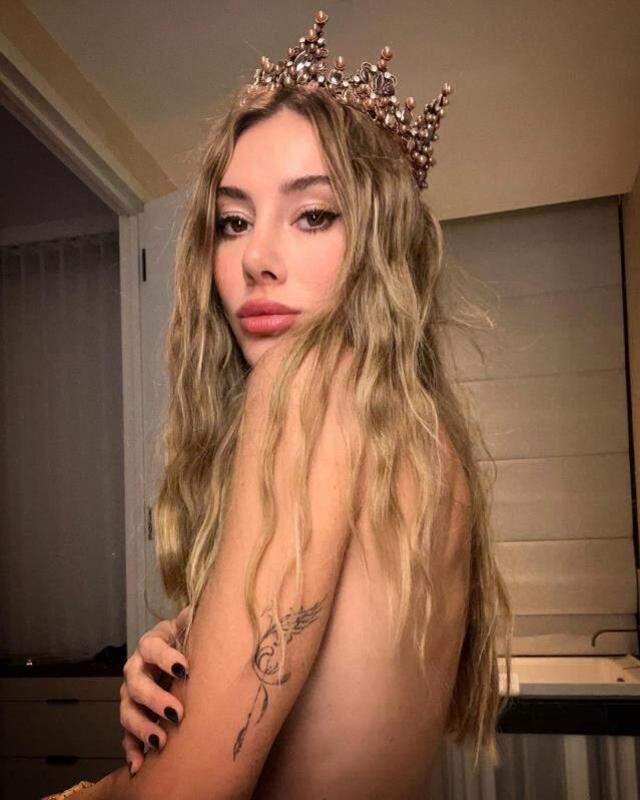 Şeyma Subaşı yine olay yarattı! Sevgilisiyle dudak dudağa pozunu paylaştı