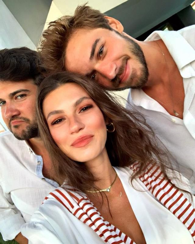 Arka Sokaklardan ayrılan Onur Bay ve Yüsra Geyik, samimi pozuyla Instagram'ı kasıp kavuruyor