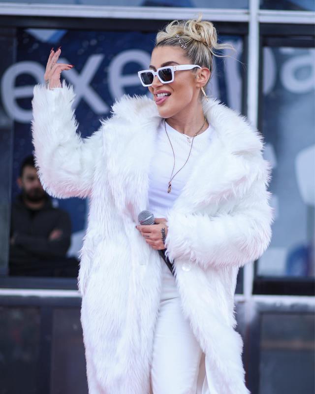 İrem Derici bulutların üstünde! Cem Belevi'ye aşkını böyle haykırdı