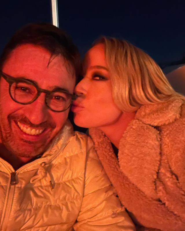 Trafik kazasında kaybettiği sevgilisi için şarkı yazan Gülçin Ergül, gözyaşlarına hakim olamadı