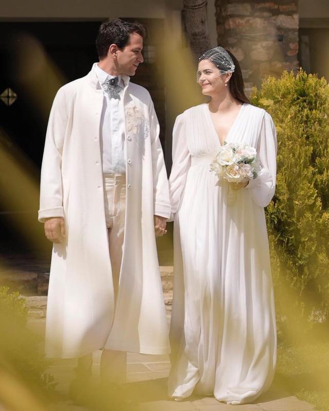 Kıvanç Tatlıtuğ'dan sonra Selahattin Paşalı da bebeğine rol aldığı dizinin adını verdi