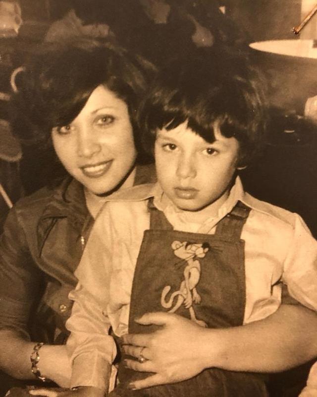 Selçuk Ural'ın 'Tek gecelik ilişkimin ürünü' dediği Hakan Ural'ın annesi Ceyhan Cem, Yeşilçam oyuncusu çıktı