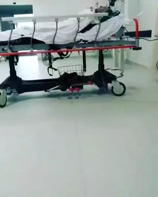 Ameliyattan çıkan genç, narkozun etkisiyle ezan okudu