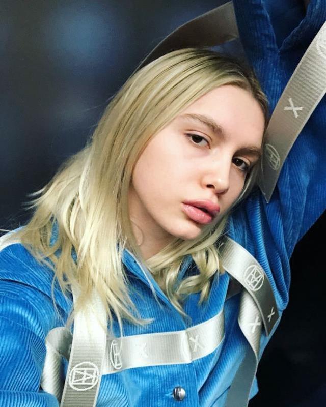 İç çamaşırlı pozu tepki çeken Aleyna Tilki 'Sahte muhafazakarlar' diyerek ateş püskürdü