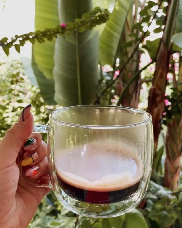 Zor günleri geride bırakan Gülçin Ergül, ilk tatil pozlarını paylaştı