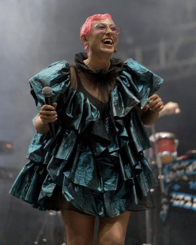 Konserindeki dansı nedeniyle eleştirilen Kalben'den cevap: Dansımdan dolayı linç edildiğim için gurur duyuyorum