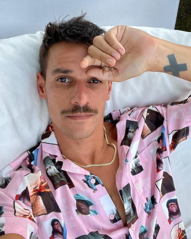 2 ay önce boşanan Zeynep Bastık, yeni bir aşka yelken açtı