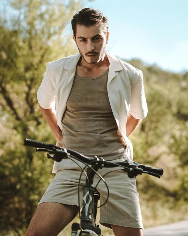 Oyuncu Boran Kuzum, meslektaşı Yasemin Szawlowski ile aşk yaşamaya başladı