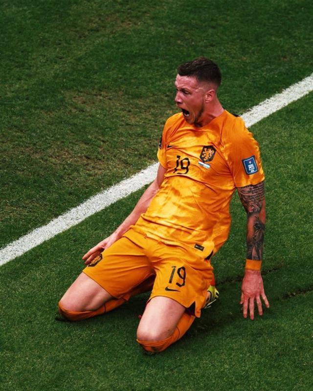 Yok artık Weghorts! Beşiktaş'ın golcüsü oyuna girdi, Messi'nin dünyasını başına yıktı