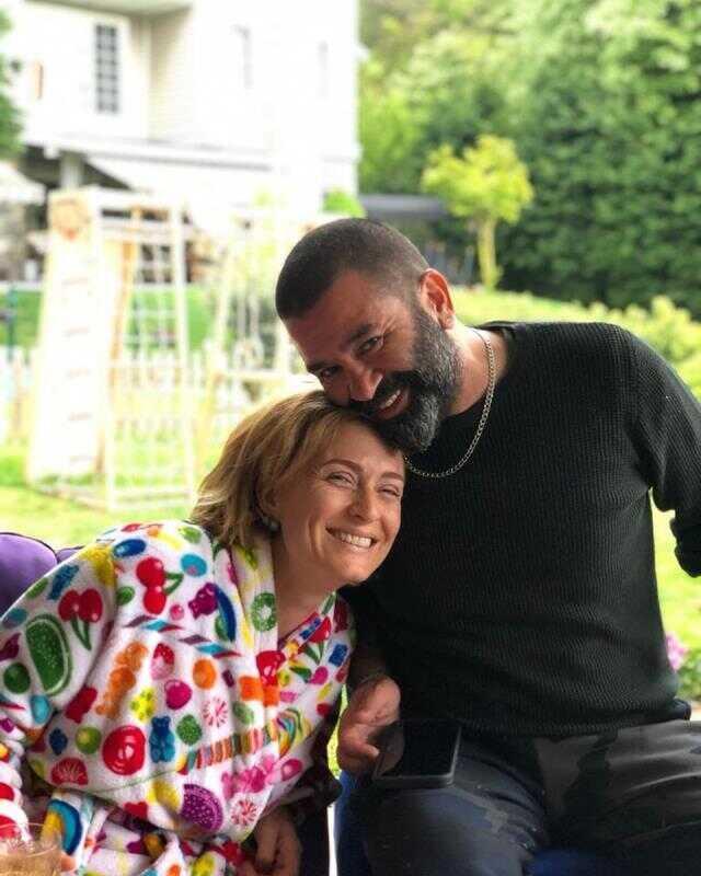 Bülent Şakrak, Ceyda Düvenci ile boşanacağı iddiasını yalanladı