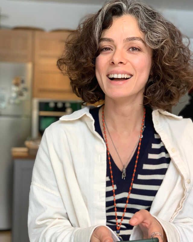 Özge Özpirinçci'den kendisine 'Paçoz' diyen Esra Balamir'e cevap gecikmedi
