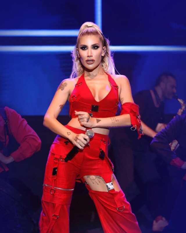 İrem Derici'den 'Senden güzel anne olur' yorumuna cevap: Uğraşamam boşa masraf