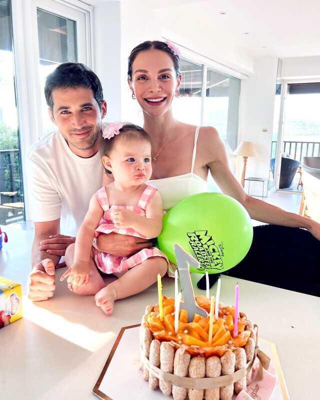 Cemre Kemer ikinci kez anne oluyor