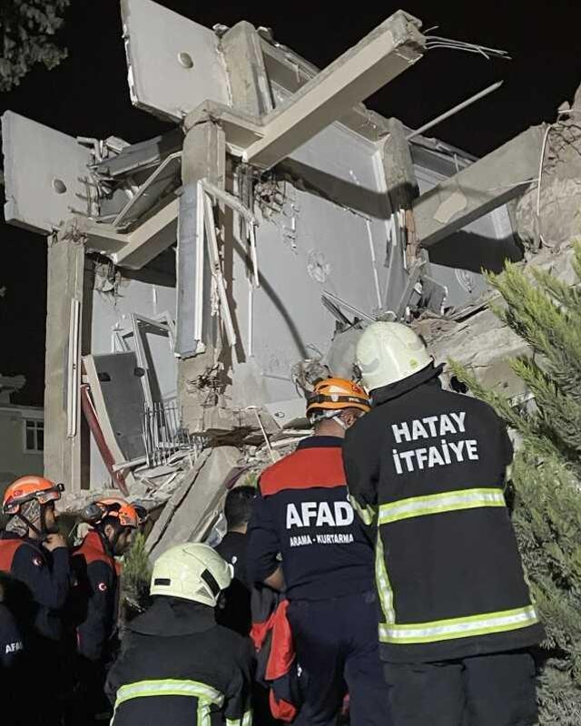 Enkaz üzerinde çekimleri yapılan 'Şahsi Meselemiz' filmi Hataylıları kızdırdı: Bu size açık çağrımızdır